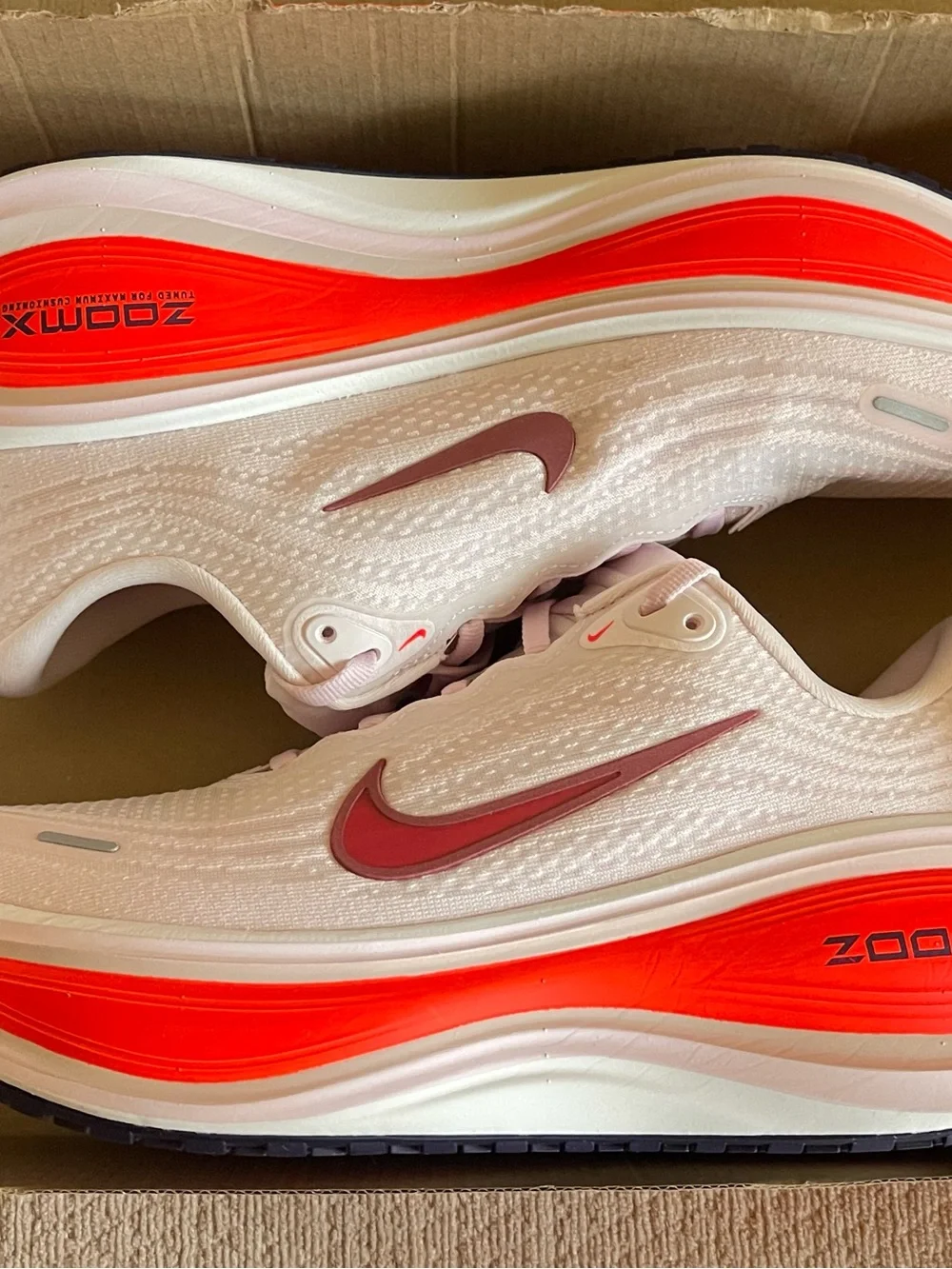 Size 10 - Nike Vomero Plus Running Shoes Pearl Pink Team Crimson Women’s
